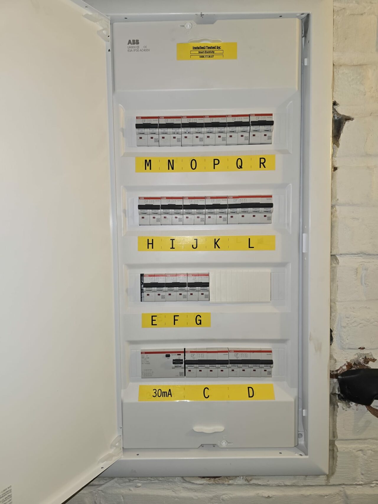 Armoire de distribution électrique